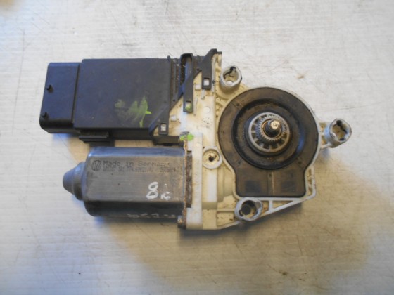 Motor Elevador Vidro Frt Esq VW Golf IV 1998 MEV123